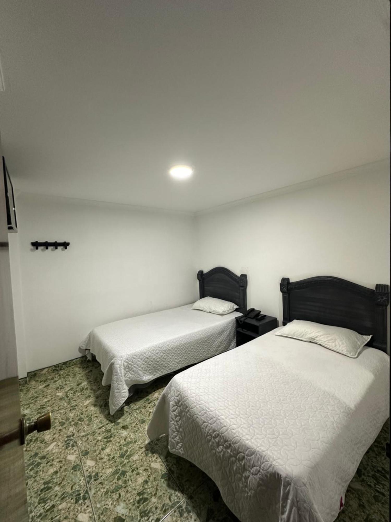 Hotel Nuevo Horizonte E.M.J Bogotá Eksteriør bilde